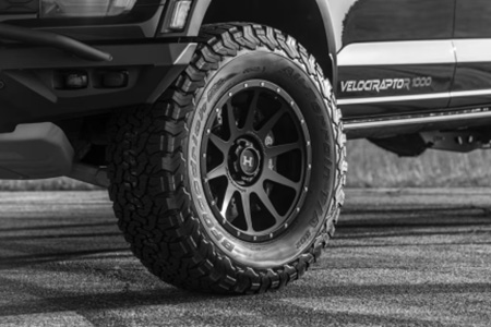 Автомобиль Ford F-150