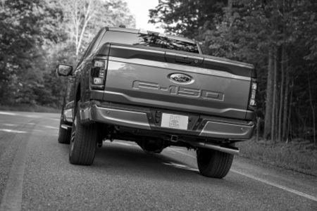 Автомобиль Ford F-150