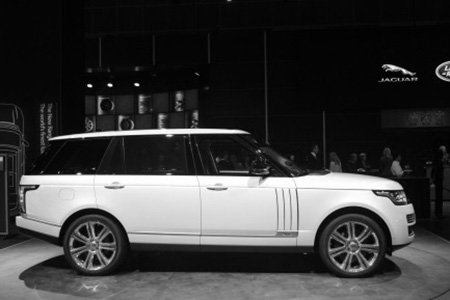 Автомобиль Range Rover с 2013 года
