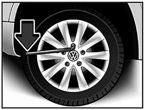 Ослабление колесных болтов Volkswagen Atlas с 2017 года