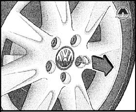 Снятие колпачков колесных болтов Volkswagen Passat B6